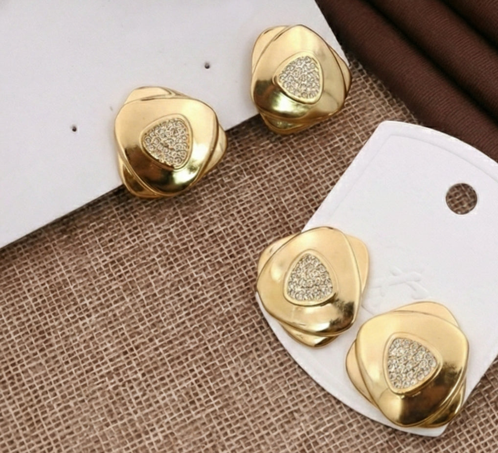 Moist Earrings