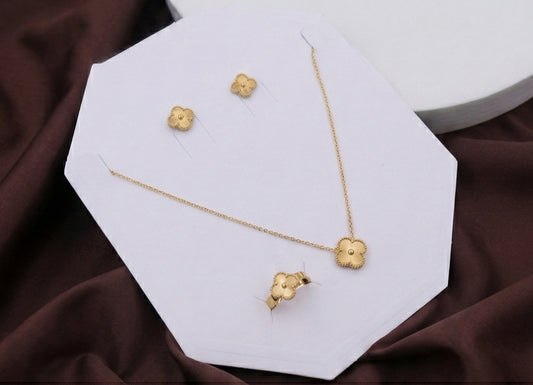 Clover Ring Set