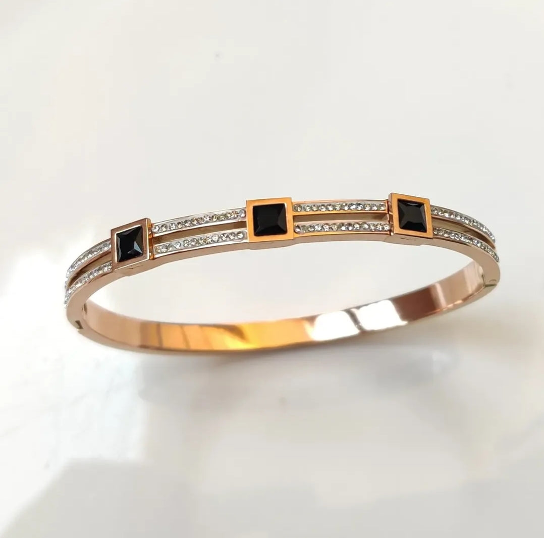 Black Angel Braclet