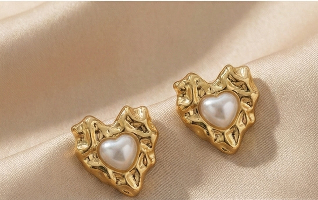 Heart of Pearl Studs