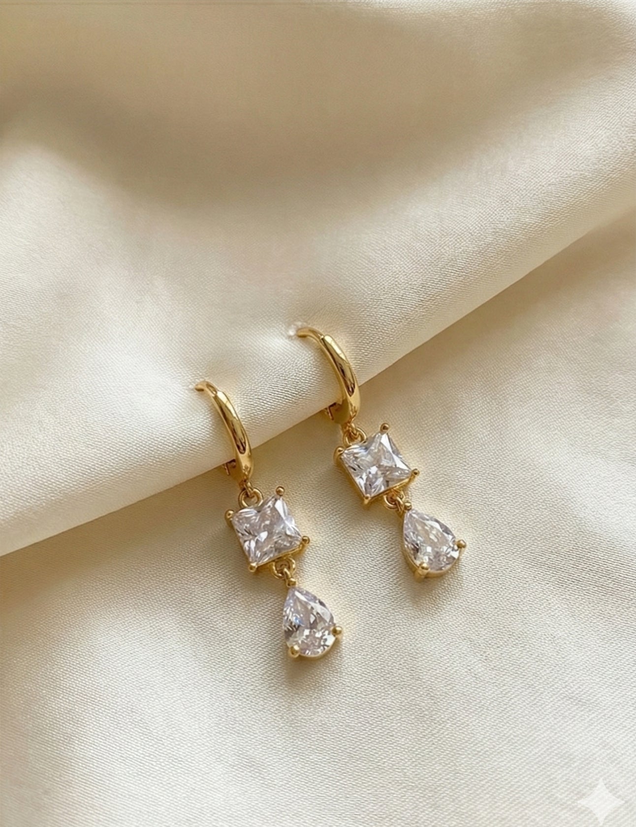 Viola Earrings