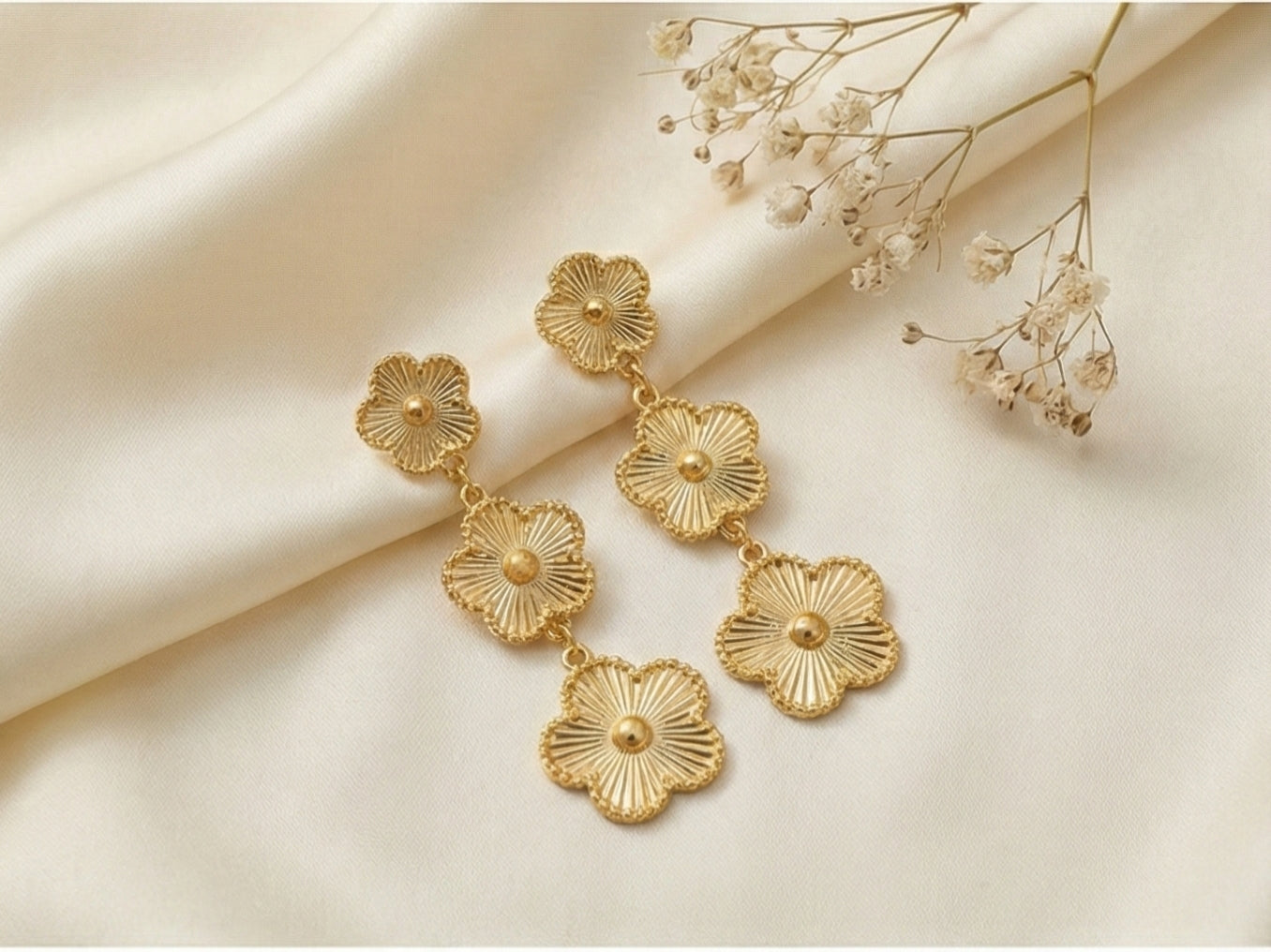 Clover Danglers