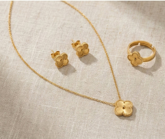 Clover Ring Set