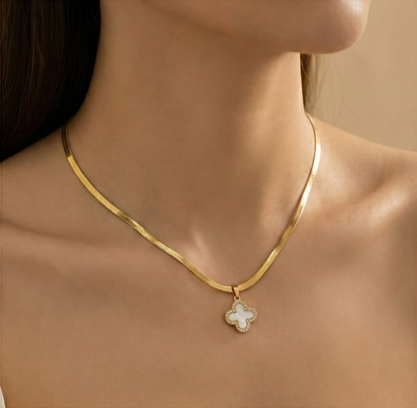 Reversible Clover Pendent