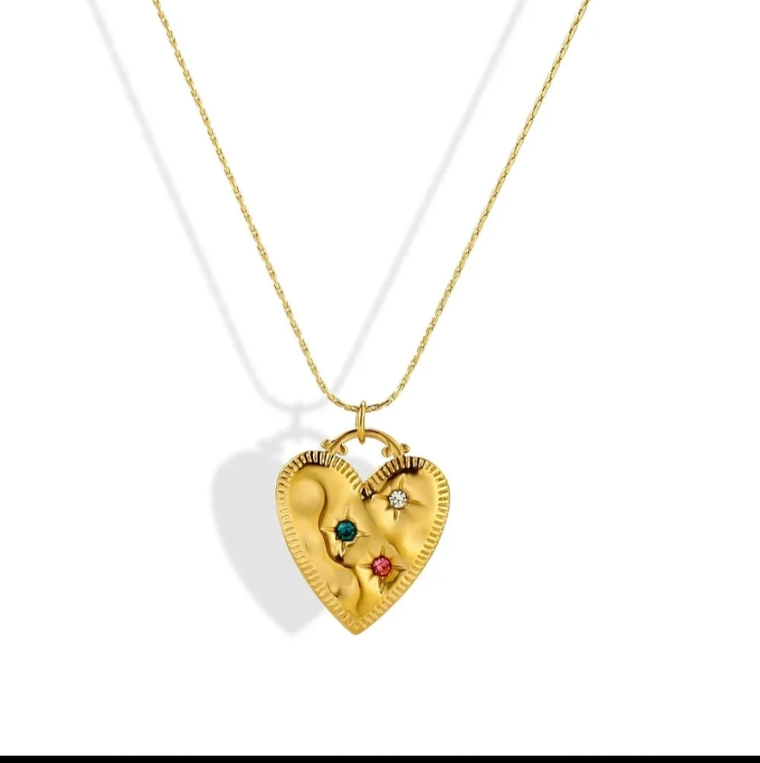 Love yourself Pendent