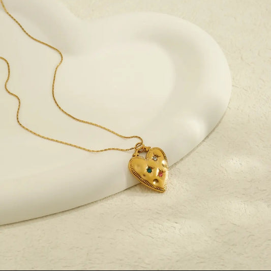 Love yourself Pendent