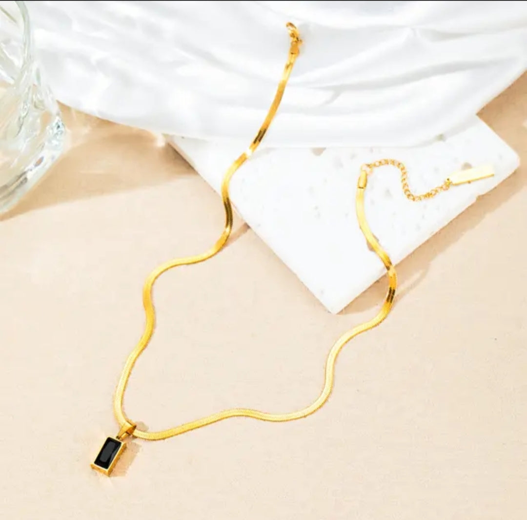 April Necklace