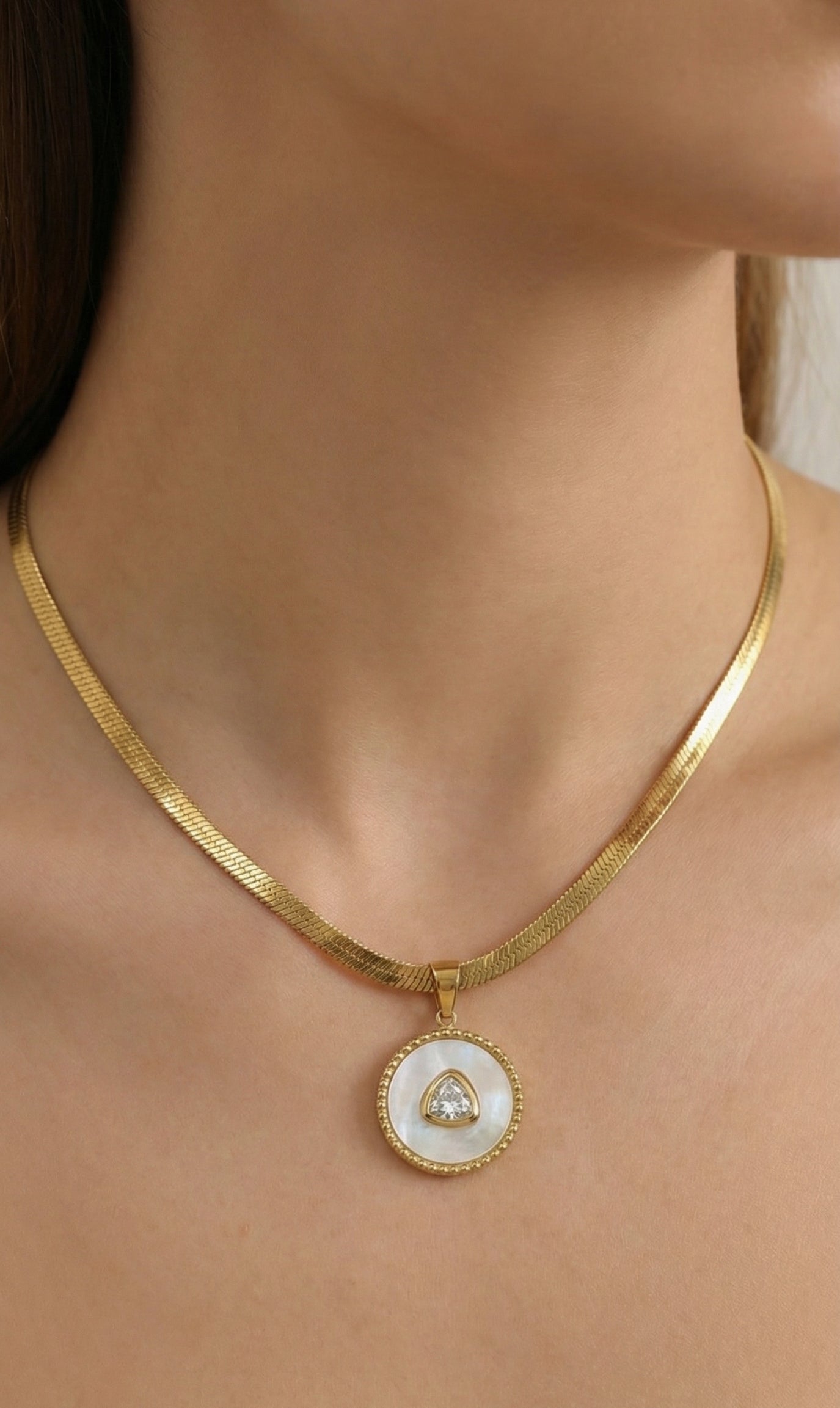 Vela Necklace