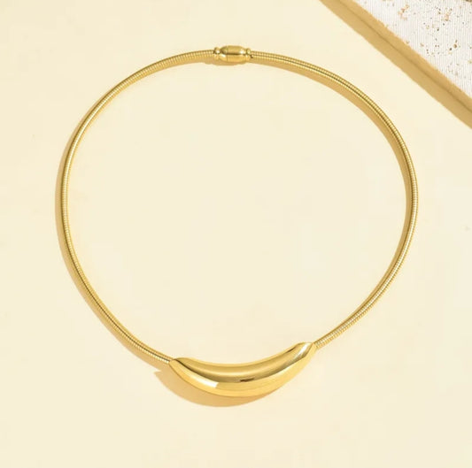 Elara Choker