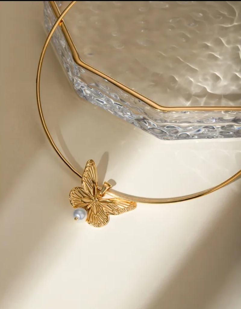 Butterfly Choker