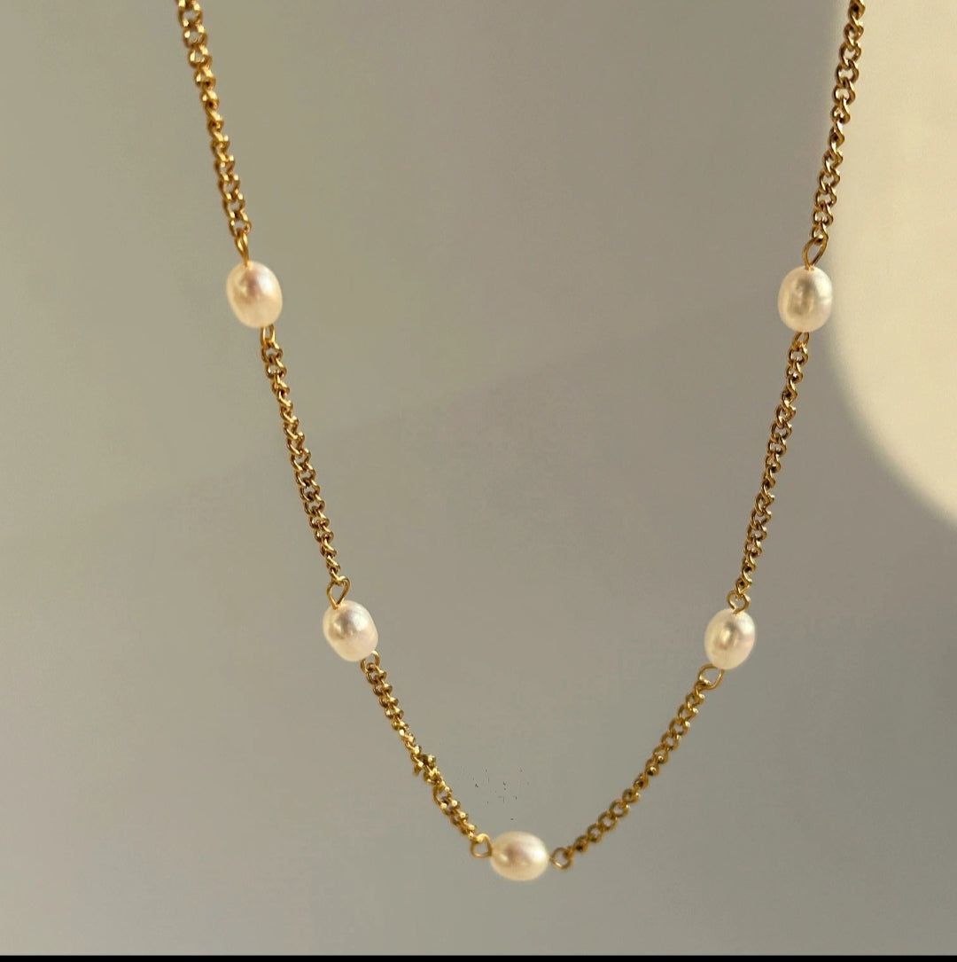 Cloud Nine Necklace