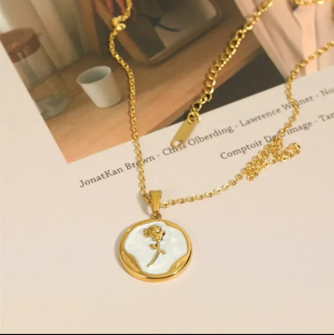 Gulabi Necklace
