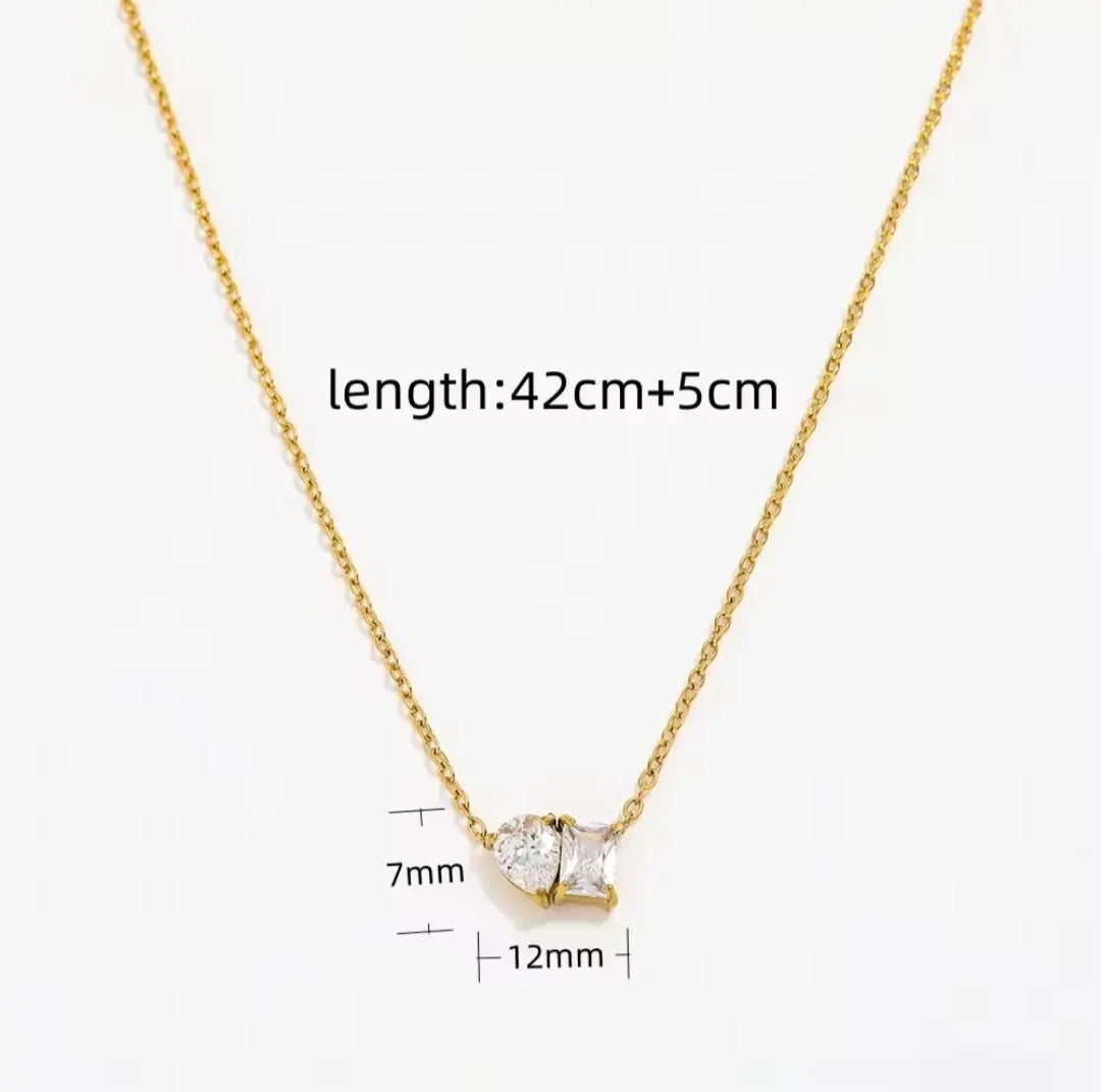 Nysa Necklace