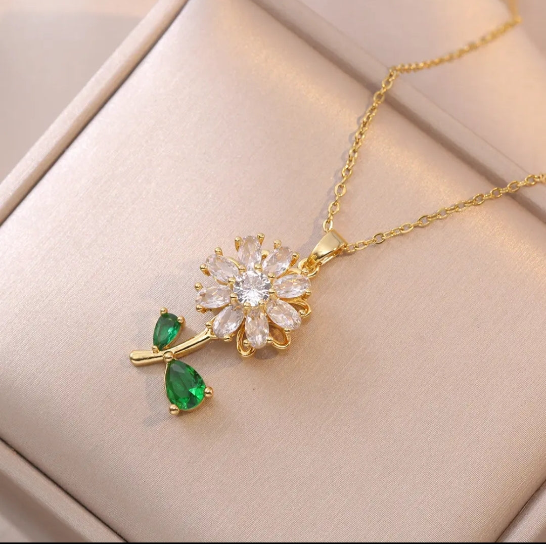 Crystal Flower Pendent