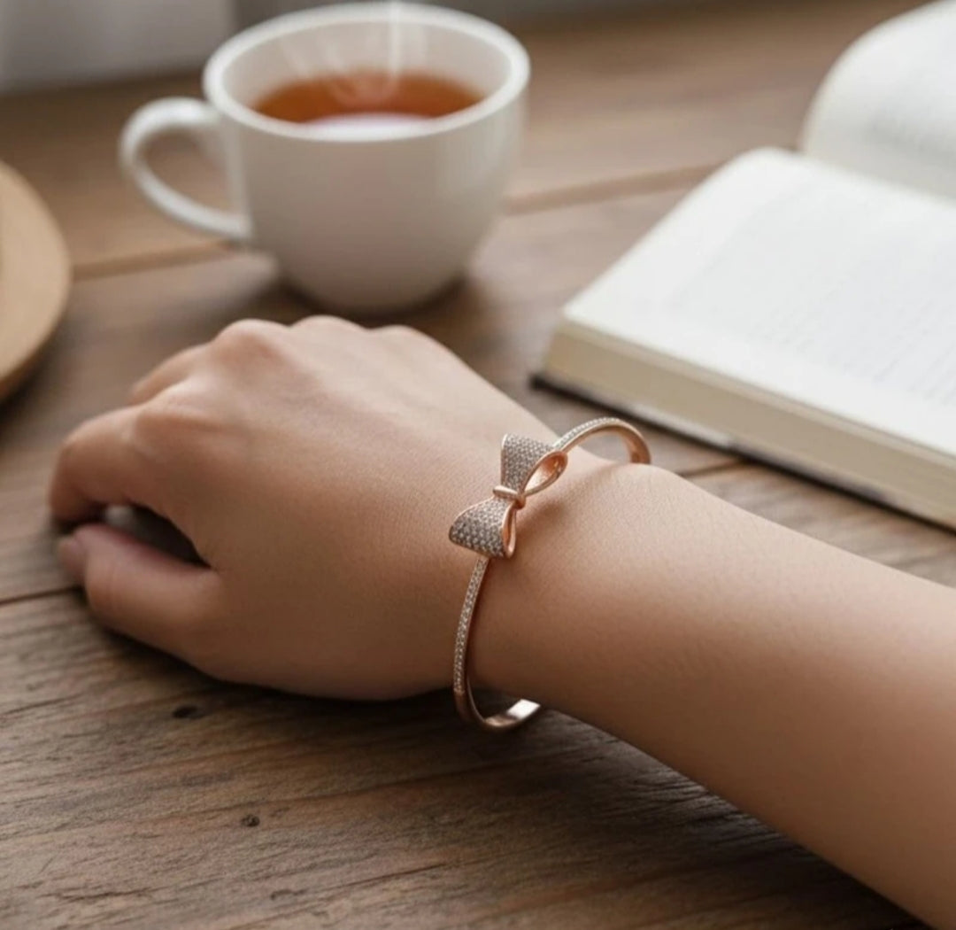 Bow Bracelet