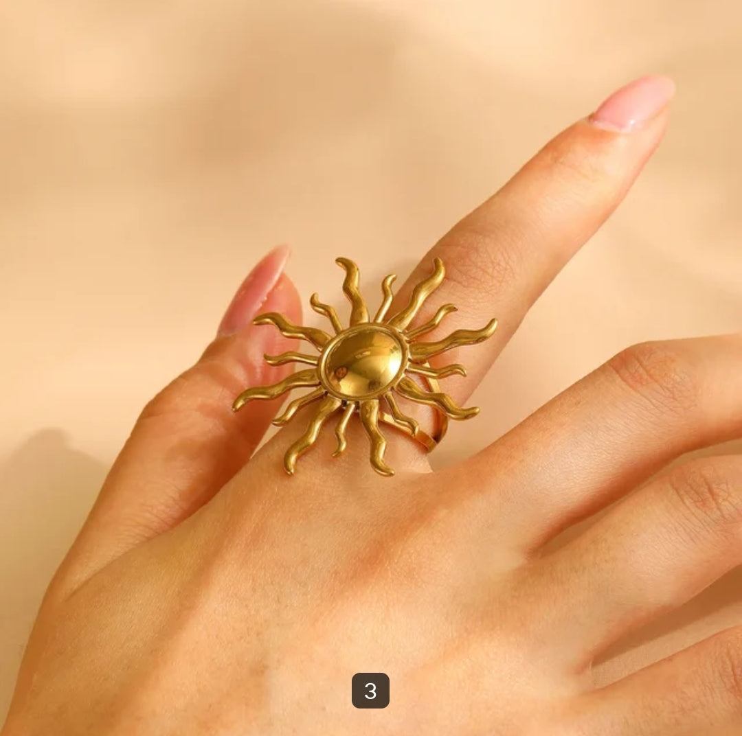Golden Horizon Ring