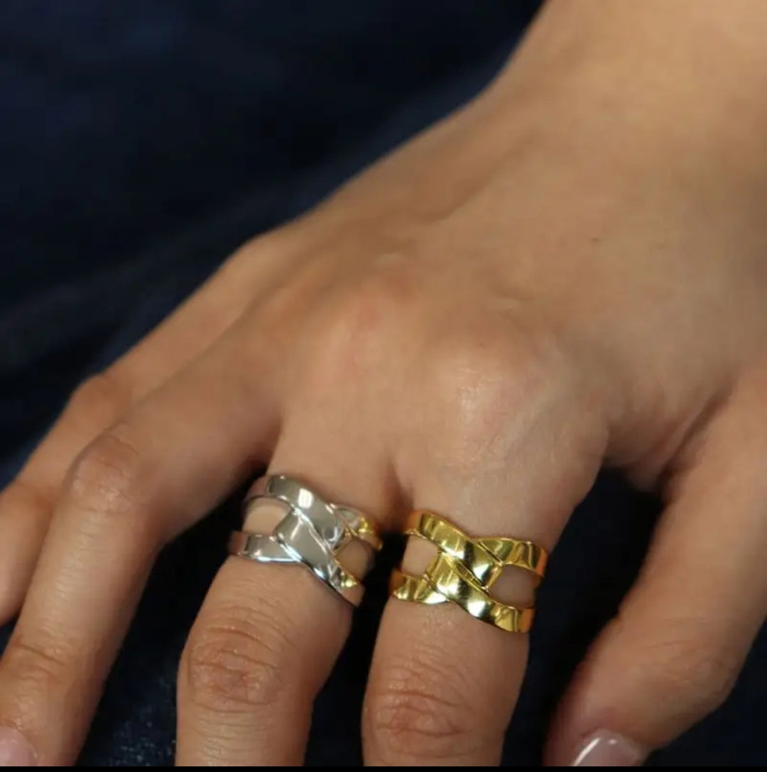 Cross Ring