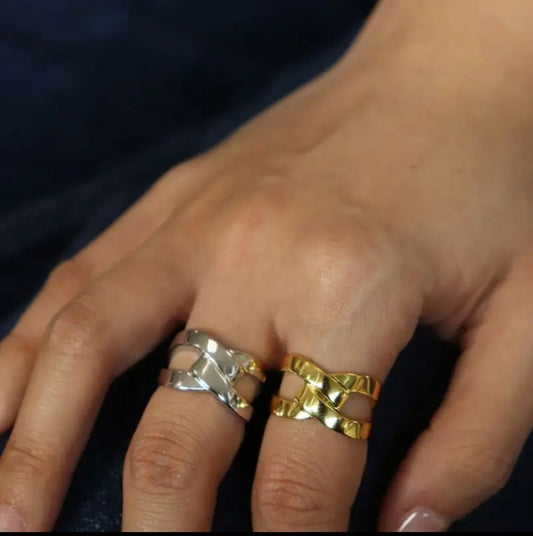 Cross Ring