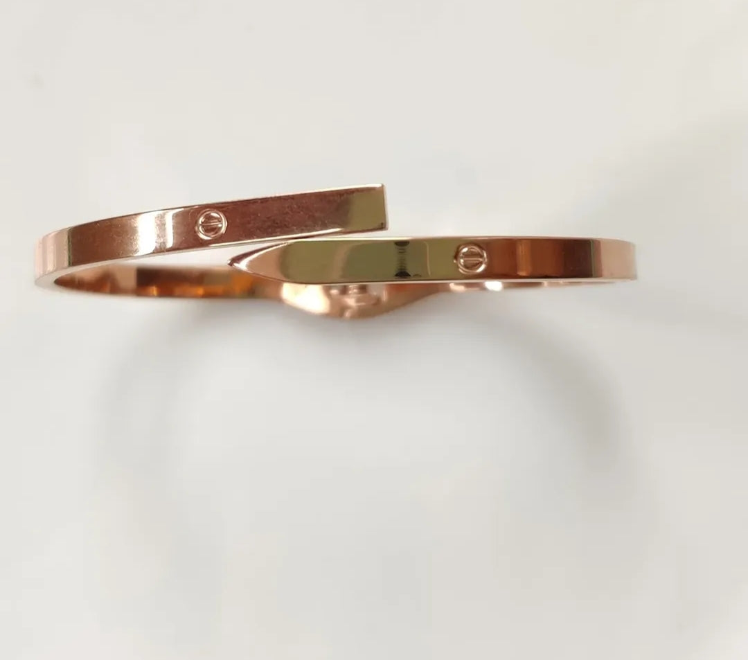 Arrow Bracelet