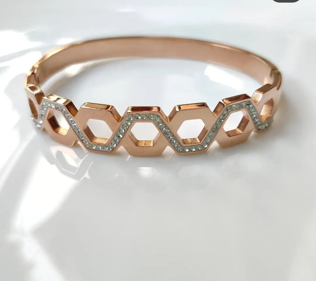 Zig Zag Bracelet