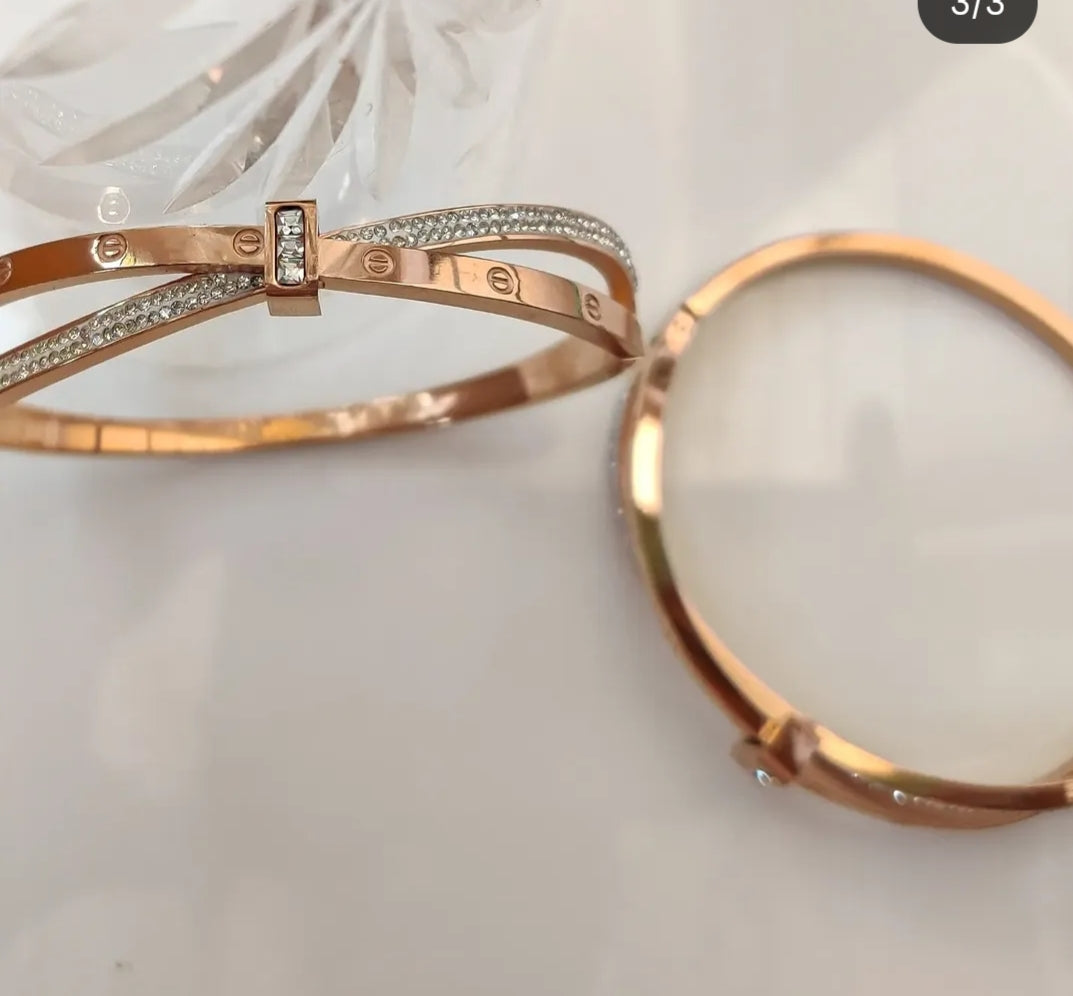 Bow Bracelet