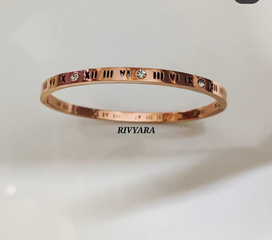 Roman no Bracelet