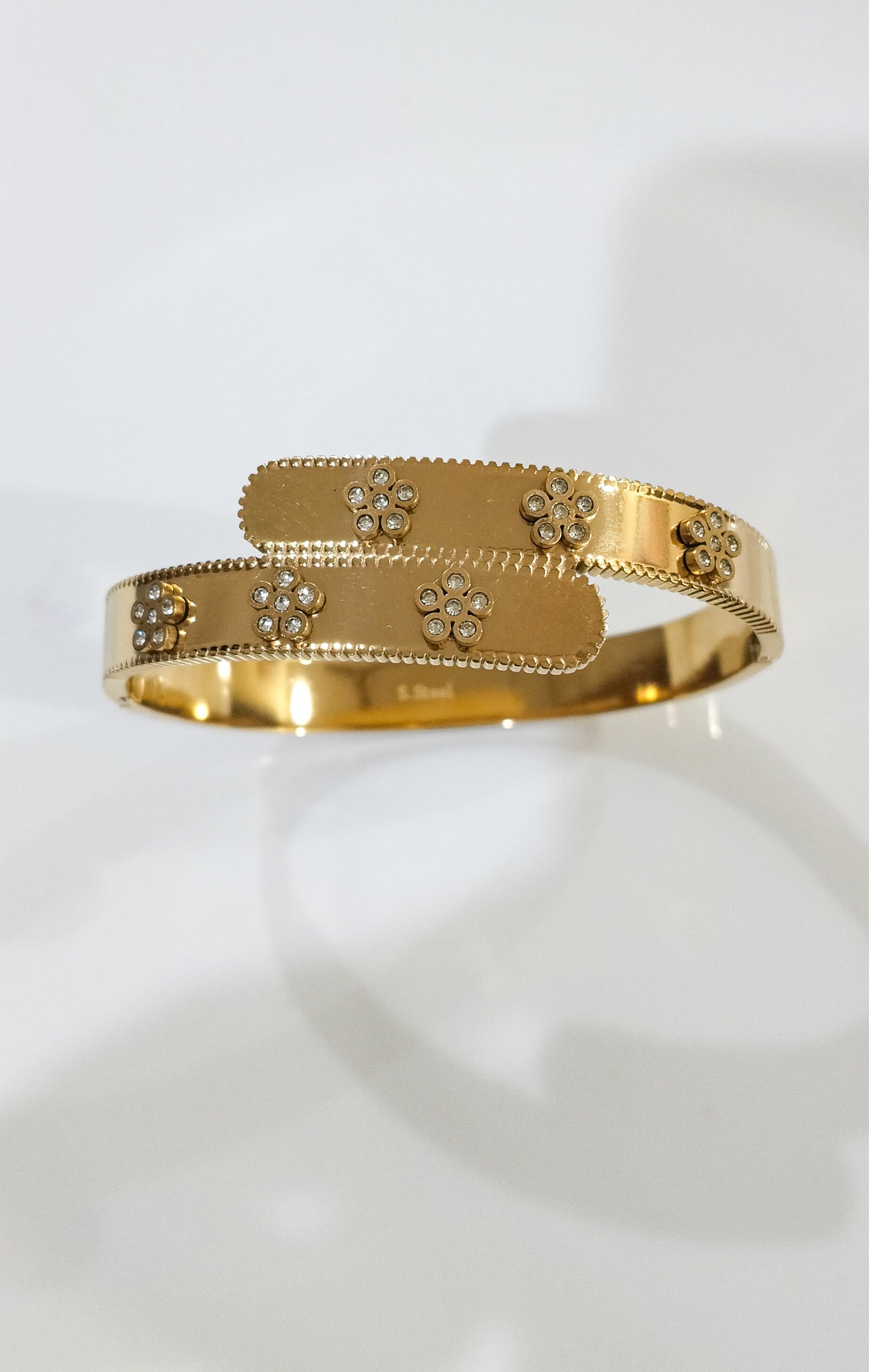 Peaches Bracelet