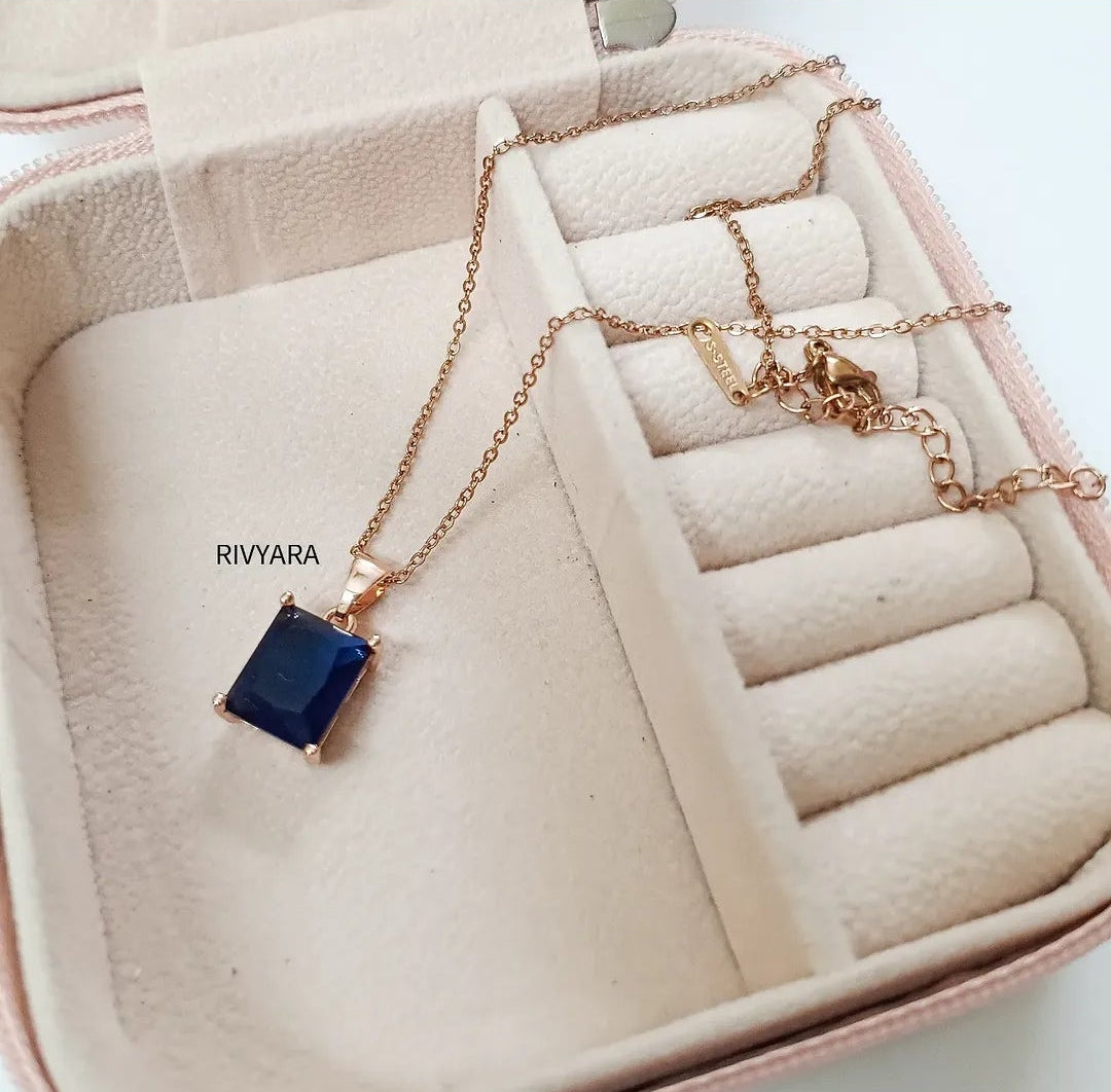 Blue Stone Pendent