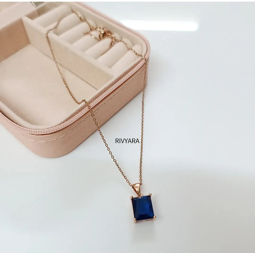 Blue Stone Pendent