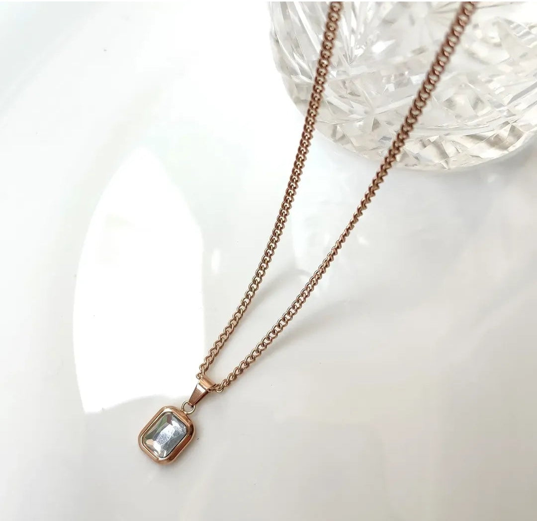 Color Twist Necklace