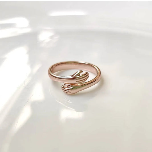 Hug Ring